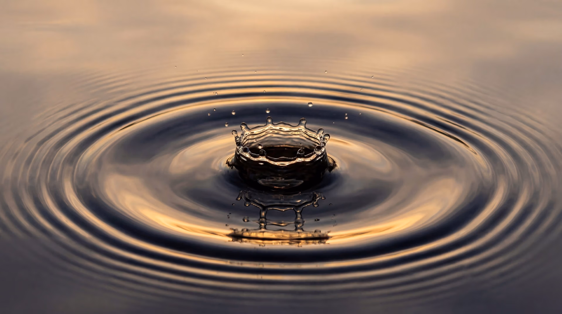 Waterdrop falling down in slow motion